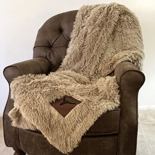 Custom Faux Fur Sherpa Throw Blanket – Western Longhorn Patch – Holiday Gift for Him or Her – Cozy Rustic Christmas Blanket