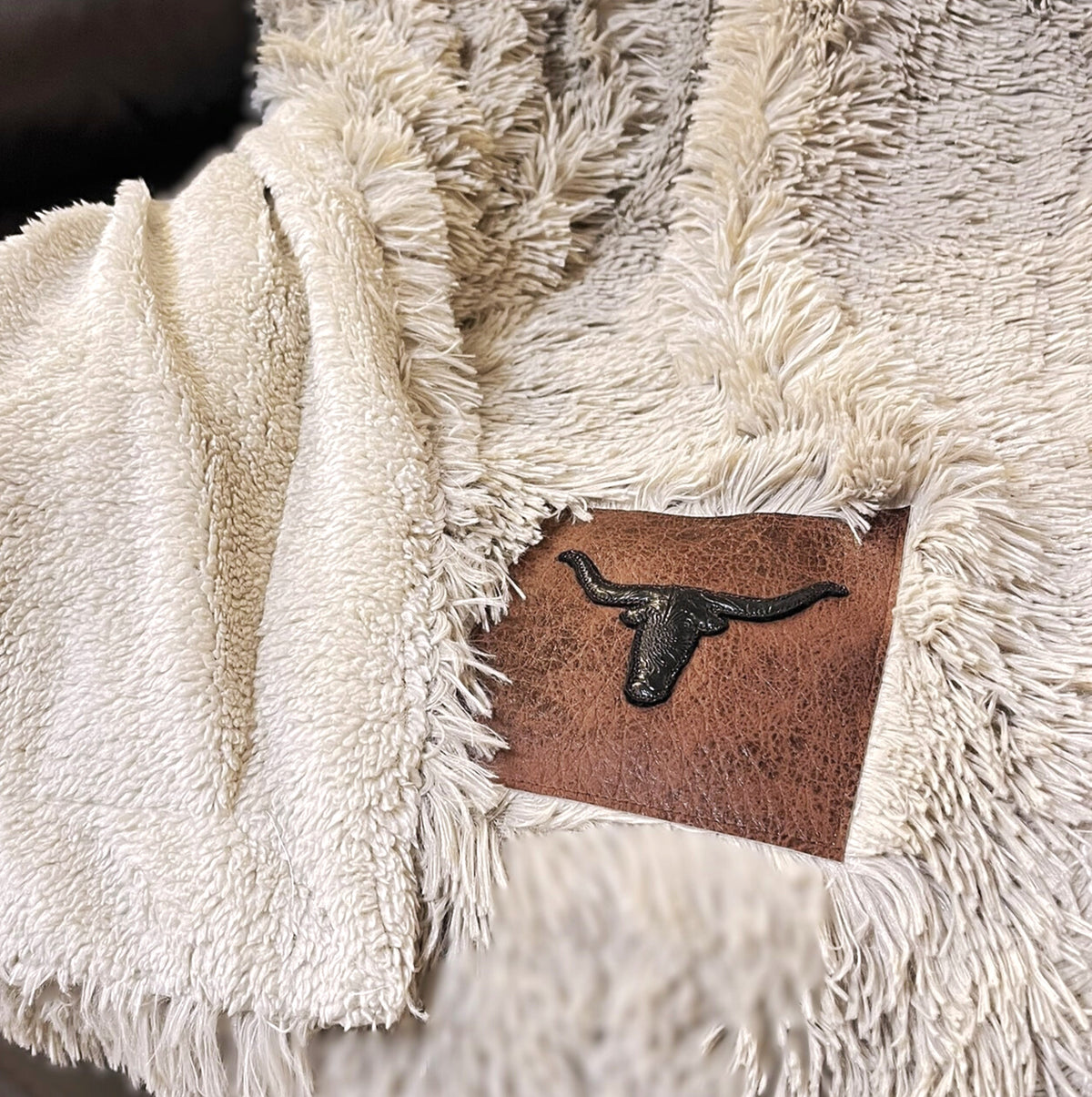 Personalized Embroidered Blanket – Custom Name, Logo or Brand, Non-Shedding Faux Fur Throw