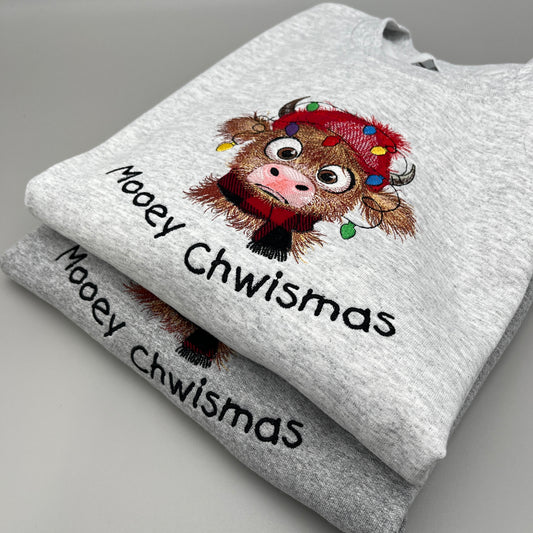 Embroidered Highland Cow Christmas Sweatshirt – Mooey Chwismas